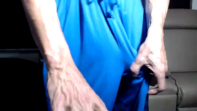 ThickD2C's cam snapshot