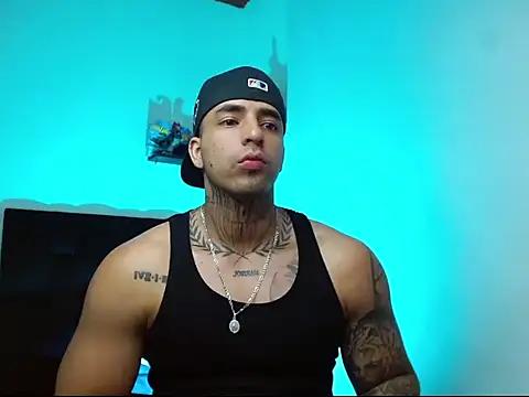 ragnar_phoenix's cam snapshot