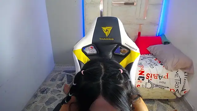 Little_bubu's cam snapshot