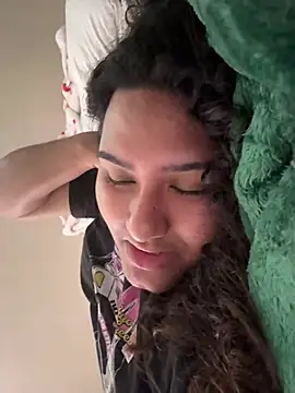 Angeliccreamyrican's cam snapshot