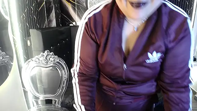 Bruja__Scarlata live sex cam