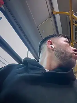 liam_bronw's cam snapshot