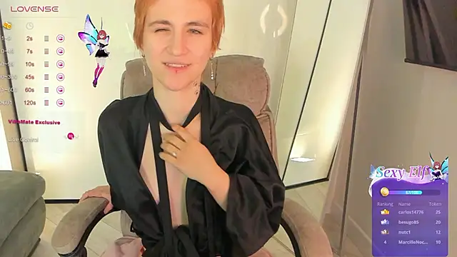 AutumnWhisper's cam snapshot