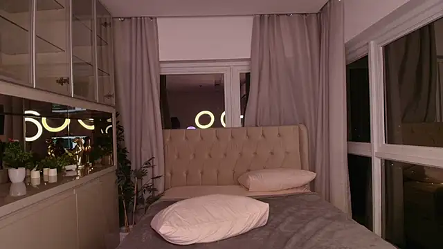 Carol_Daniel's cam snapshot