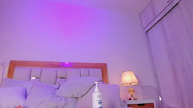 Bunny_Blush1's cam snapshot