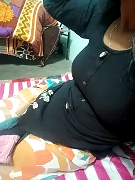 A-L-I-M-A's cam snapshot