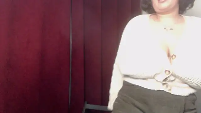 BustyAllyy live sex cam