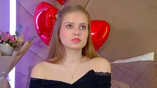 SelinSwarovski's cam snapshot