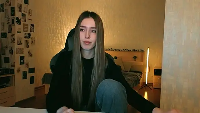 yourrdanceteacher's cam snapshot