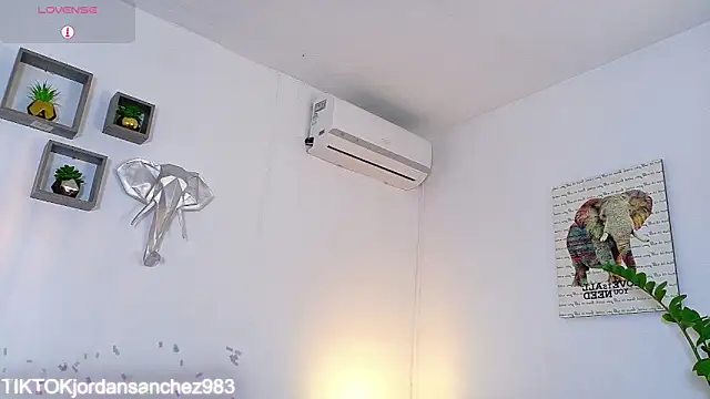 JordanSmiith_ live sex cam