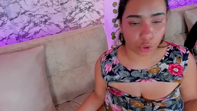 soffi_joness23's cam snapshot