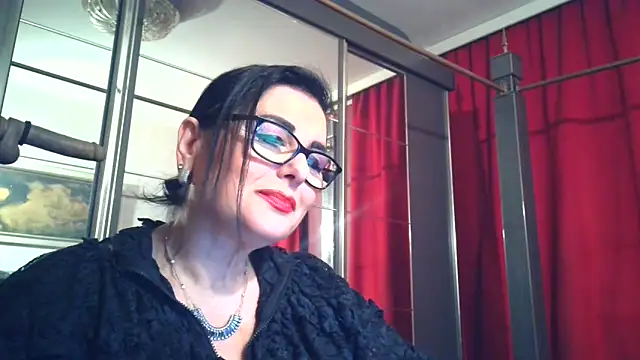 LadyMaxime511's cam snapshot