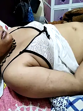 Agencymmi's cam snapshot