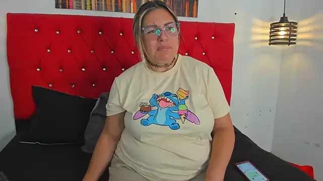 carolinacrus01's cam snapshot