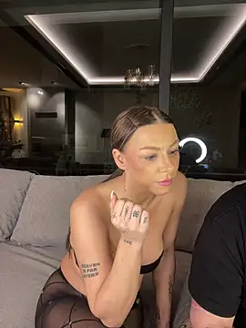 SexOnMyLvL live sex cam