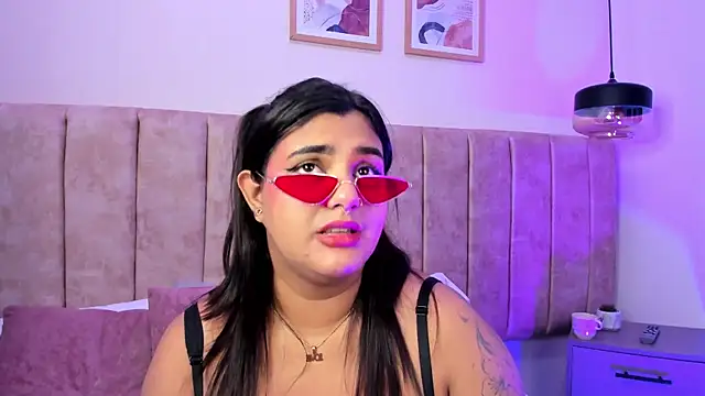 Roxy_Sin's cam snapshot