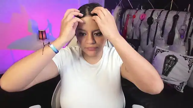 victoria__floyd live sex cam