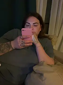 HeyBABYGIRL's cam snapshot