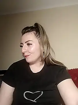 Sweetredvelvet live sex cam