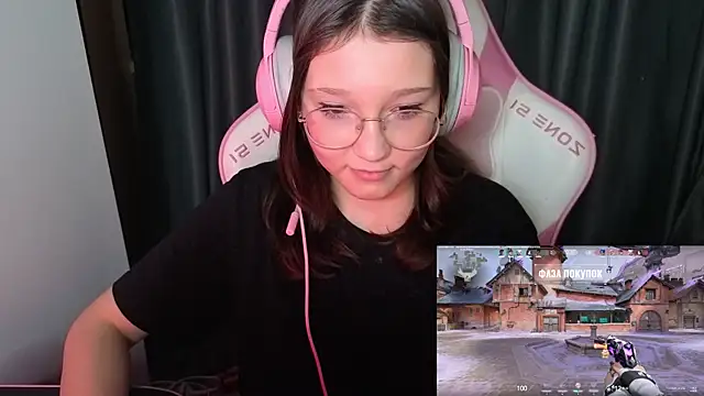 PinkiAura's cam snapshot