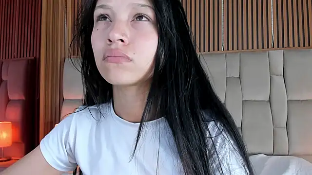 Sophie_Calloway's cam snapshot