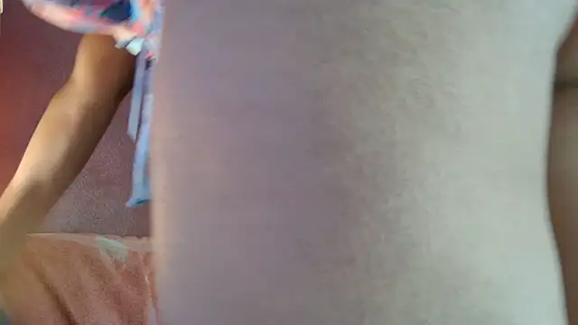 rosesdesiles's cam snapshot