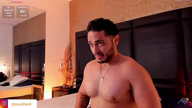 JossAckland live sex cam