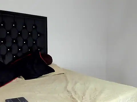 Linda-Rouse1's cam snapshot