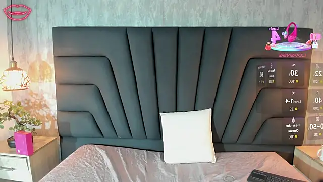 Maya_curvy's cam snapshot