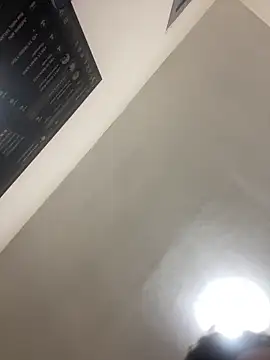 Mari_valda2's cam snapshot