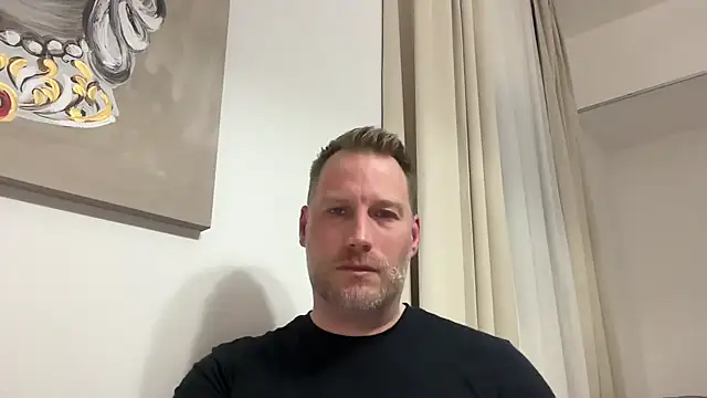 Christian87xxx live sex cam