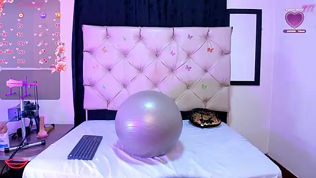 cleopatraa's cam snapshot