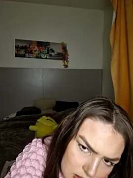 LaGazolina's cam snapshot