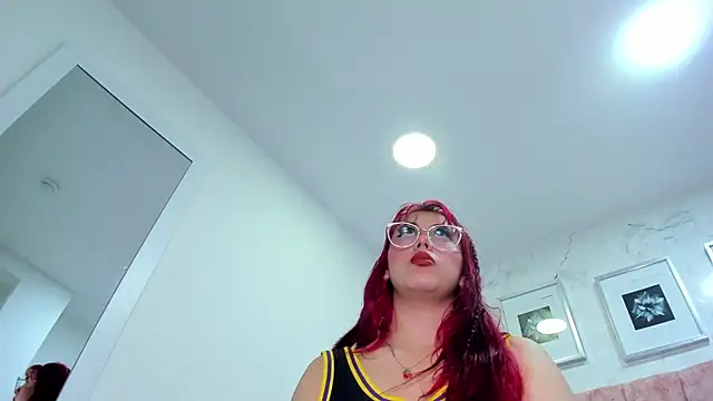 Maddy_Mills's cam snapshot