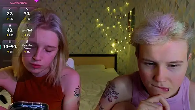 Girls_Fingers live sex cam