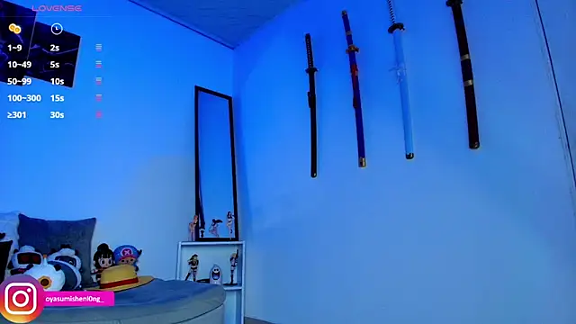 Nicorobinn live sex cam