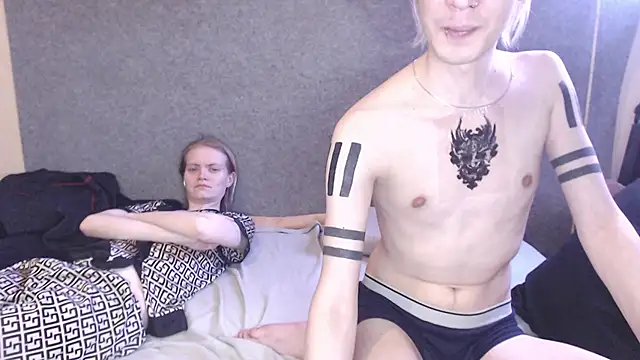 Mialy_slims live sex cam