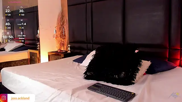 JossAckland live sex cam