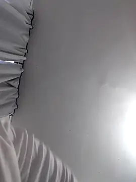 celeste_83 live sex cam