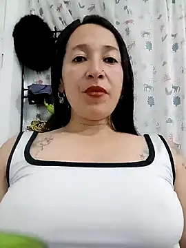 emilypoppy3's cam snapshot