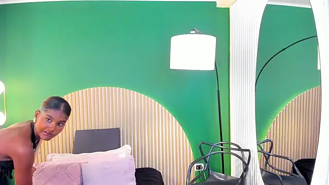 halleylorens's cam snapshot