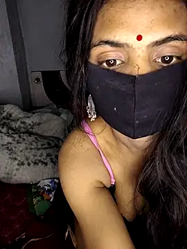 rani_coupleee's cam snapshot