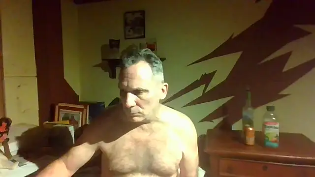 HunkofRock's cam snapshot