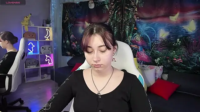 ClaraParks's cam snapshot