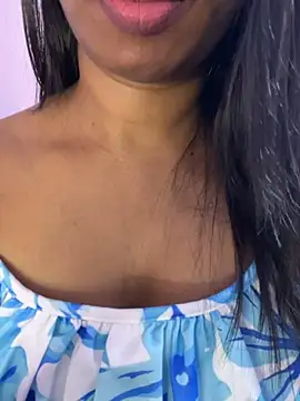 tamil_Aarathi's cam snapshot