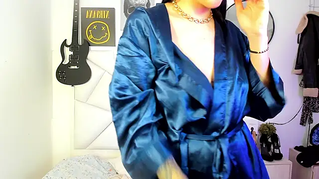 Carla_Bonnet's cam snapshot