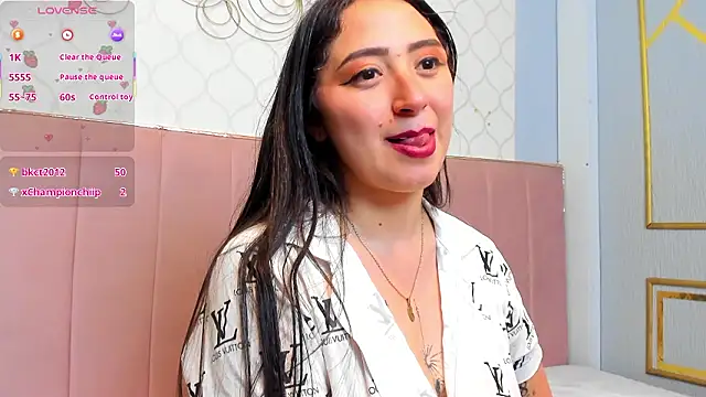 JuliethCruz_'s cam snapshot