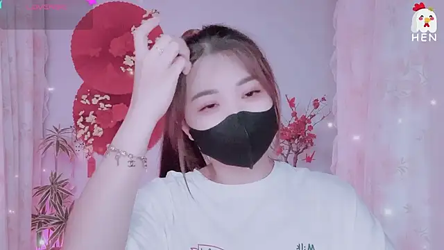Hen-1m52 live sex cam