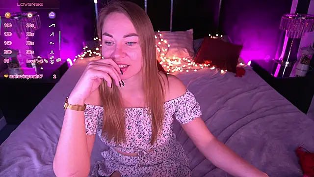 VixenMuse's cam snapshot