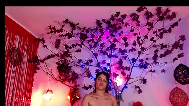 Dulcee_M4ria17's cam snapshot